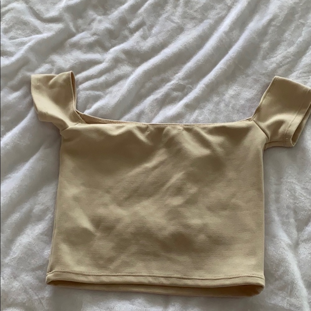 Top - Picture 3 of 3